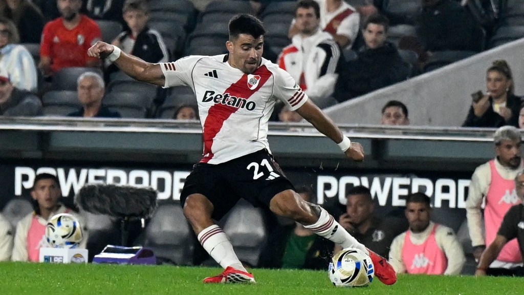 River: Coudet perfila el equipo con Montiel y Acuña para enfrentar a Rosario&nbsp;Central